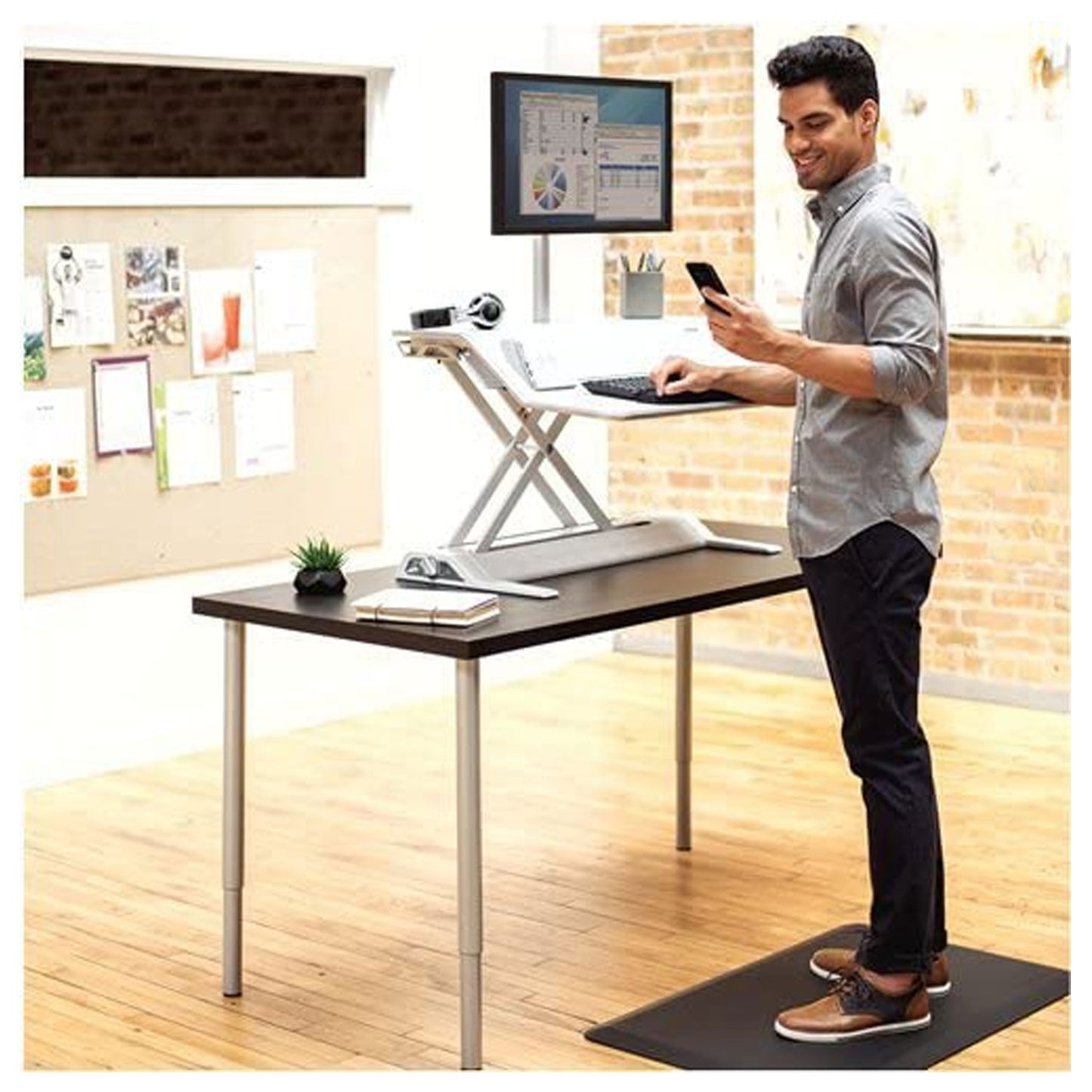 Fellowes Anti-Fatigue Wellness Mat Rectangular; Beveled Edges 36" x 24"