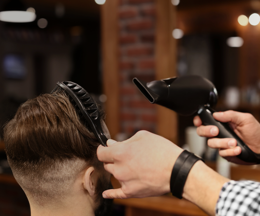 Top Grooming Gadgets & Beauty Tools You Need in 2025