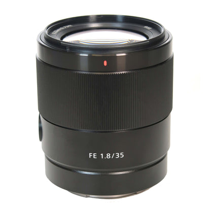SONY FE 35 mm f/1.8 Standard Prime Lens Macro Photography Kit