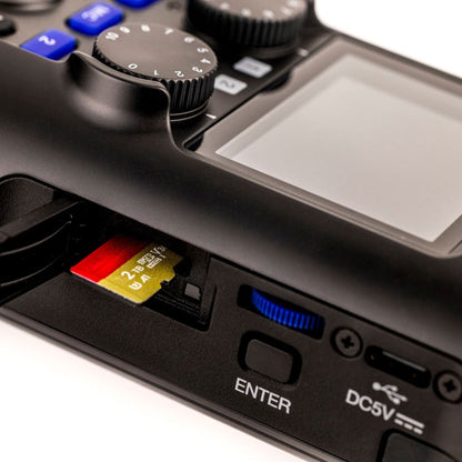 Zoom H5studio 4-Track Handy Recorder with 32-Bit Float Recording