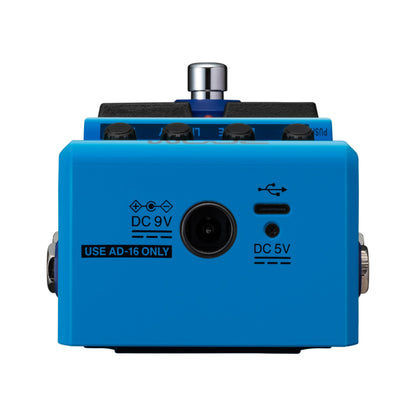 Zoom MS-70CDR+ MultiStomp Guitar Effects Pedal for Chorus, Delays & Reverbs with Over 140 Effects + Zoom AD-16A/D AC Adapter For Zoom Effects Pedals